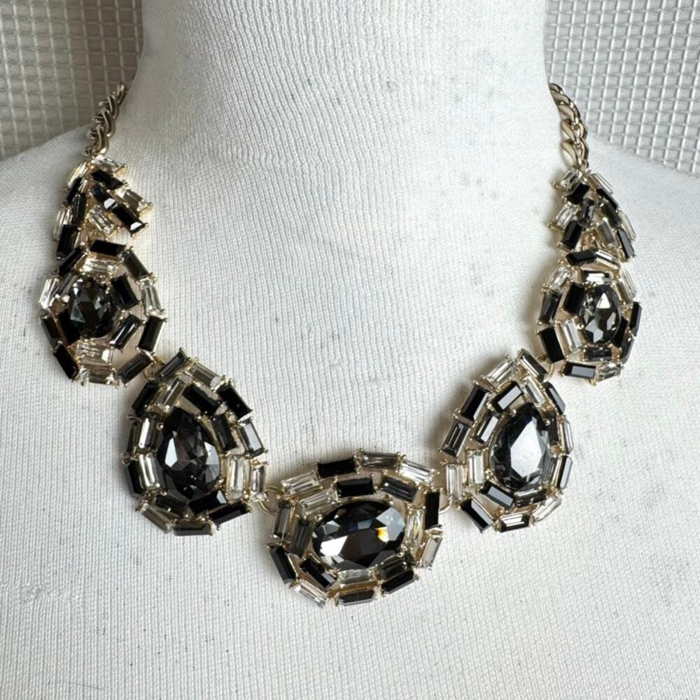 Vintage Black Smokey Gray Clear Rhinestone Gold Tone Crystal Necklace Statement